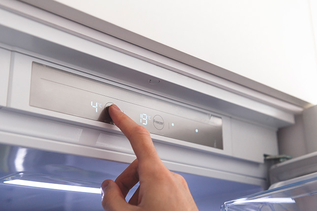 Thermostat permettant de régler la température d'un frigo ou d'un congélateur